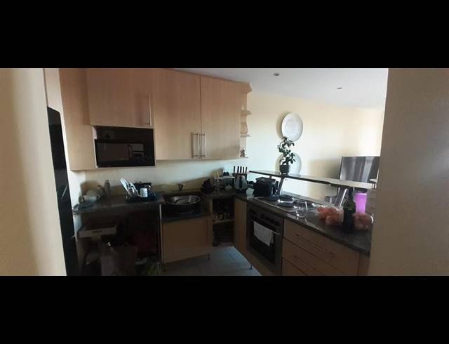 2 BEDROOM APARTMENT FOR SALE IN ROOIHUISKRAAL NORTH